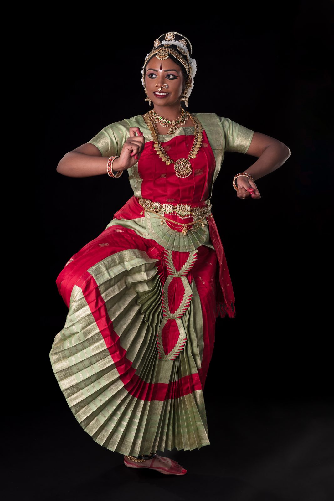 Anandha Narthana Ganapathim